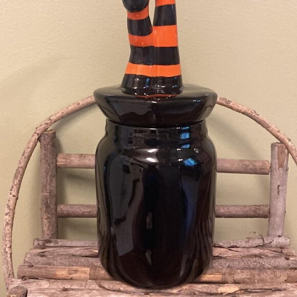 New RAE DUNN WITCH AND FAMOUS Witch Legs Lid Canister with Witch Legs Lid - Picture 2 of 6